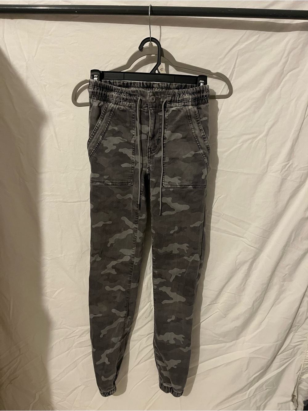 American Eagle Outfitters Women's Skinny Camo Jogger Jeans - Gray